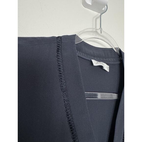 Vince Blouse Womens 4 Navy 100% Silk Long Sleeve Button Front Tunic Top - Picture 10 of 12